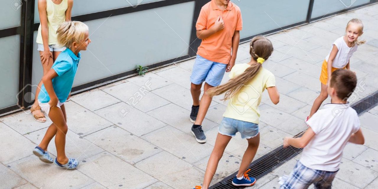Arratsaldean eskolara ez etortzea-iritzi artikulua